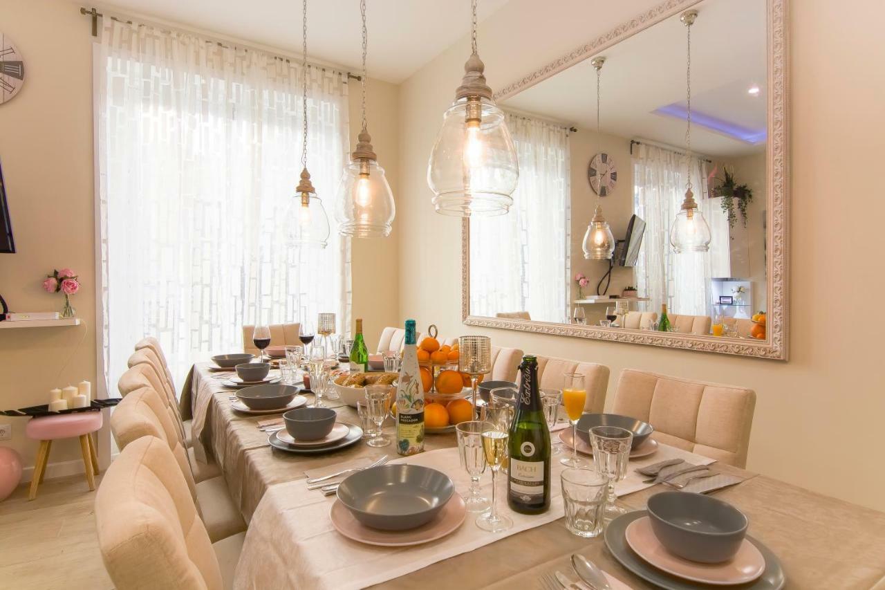 Sol Luxury Suites Madrid Bagian luar foto