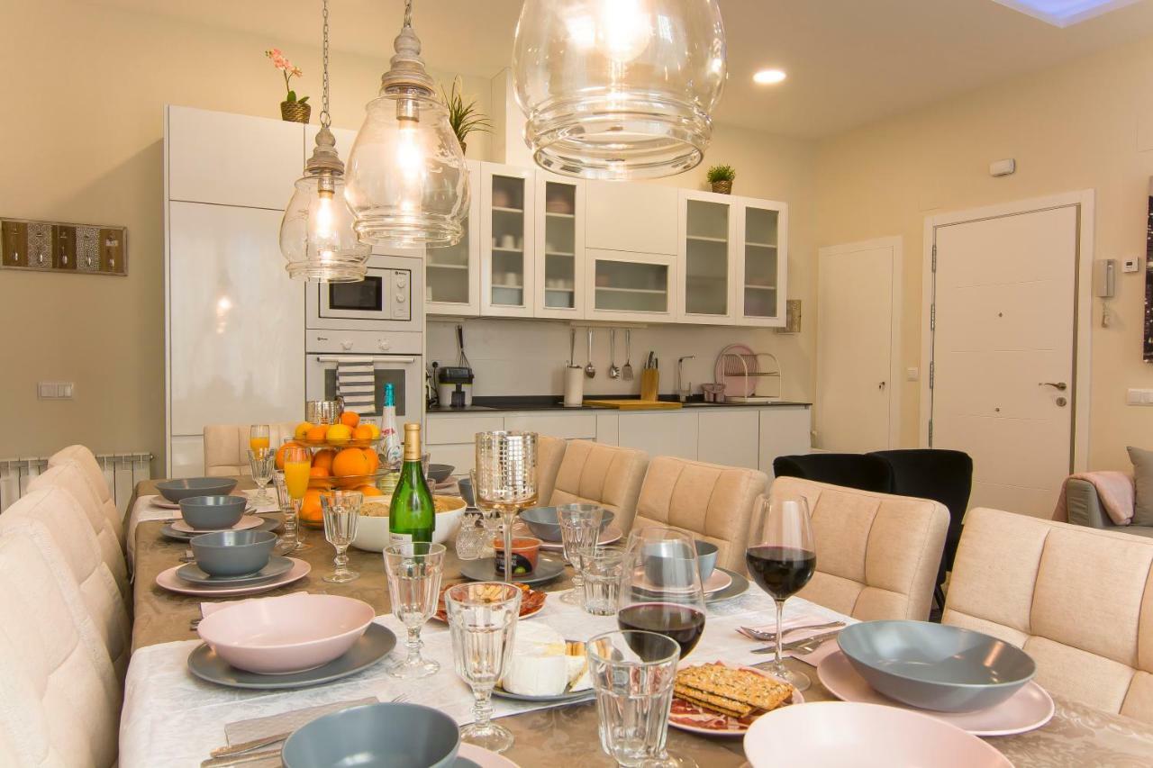 Sol Luxury Suites Madrid Bagian luar foto