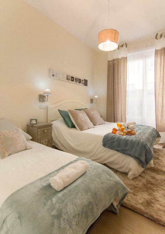 Sol Luxury Suites Madrid Bagian luar foto