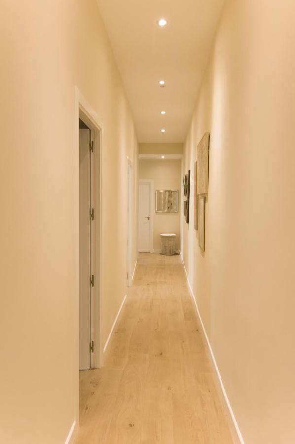 Sol Luxury Suites Madrid Bagian luar foto