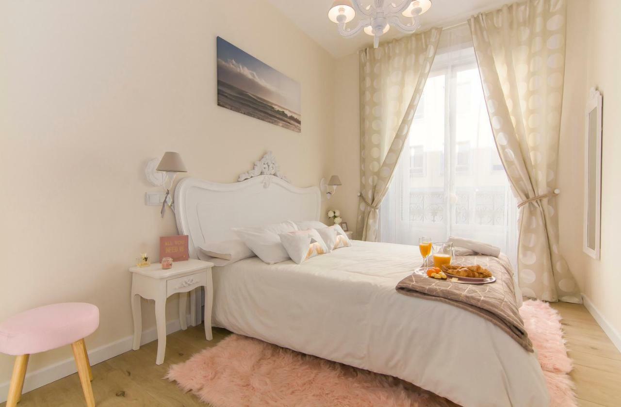 Sol Luxury Suites Madrid Bagian luar foto