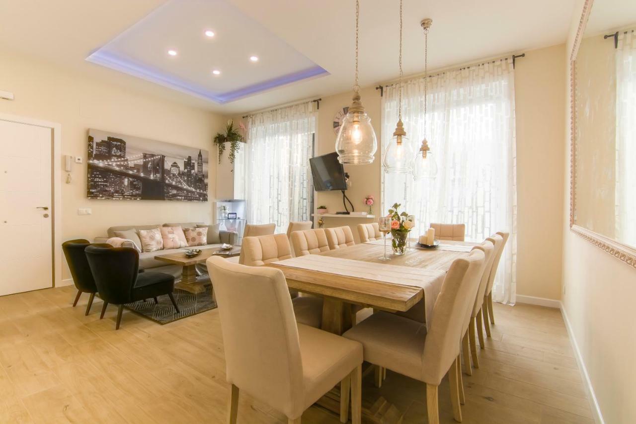 Sol Luxury Suites Madrid Bagian luar foto