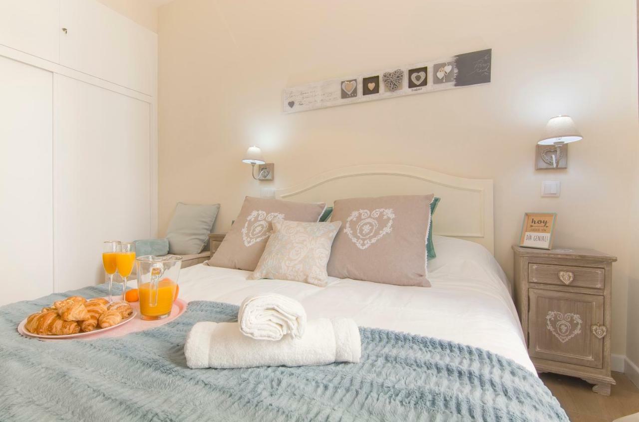 Sol Luxury Suites Madrid Bagian luar foto